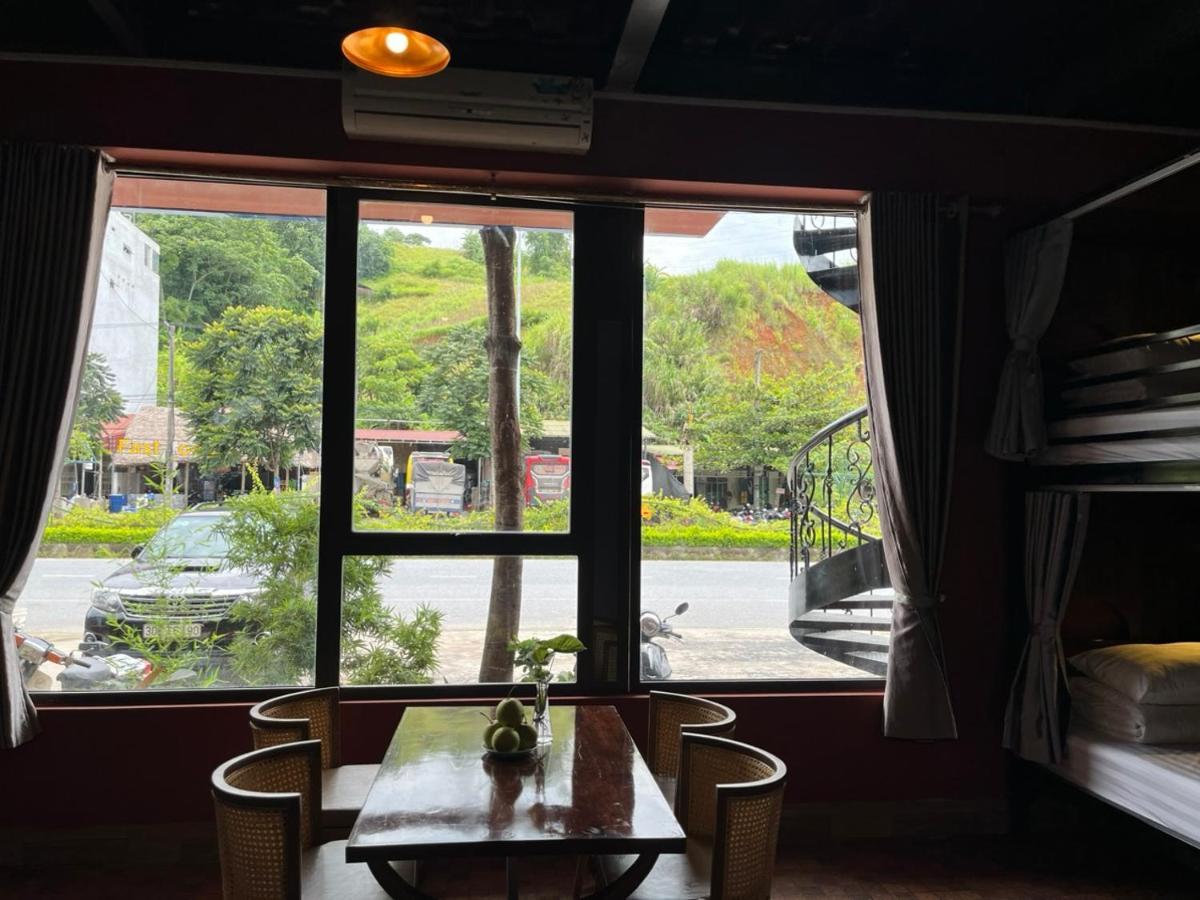 Rocks Ha Giang Hostel & Tour 외부 사진