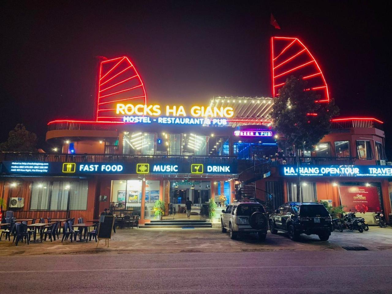 Rocks Ha Giang Hostel & Tour 외부 사진