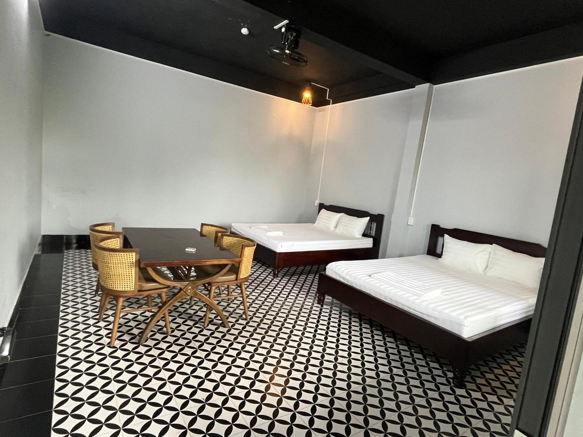 Rocks Ha Giang Hostel & Tour 외부 사진