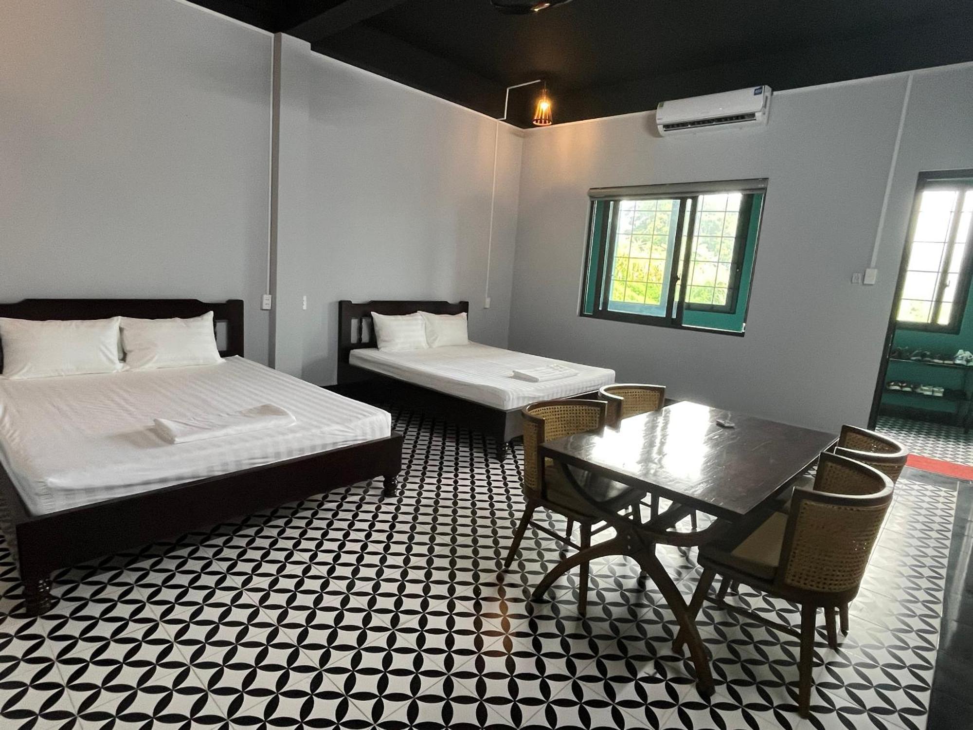 Rocks Ha Giang Hostel & Tour 외부 사진